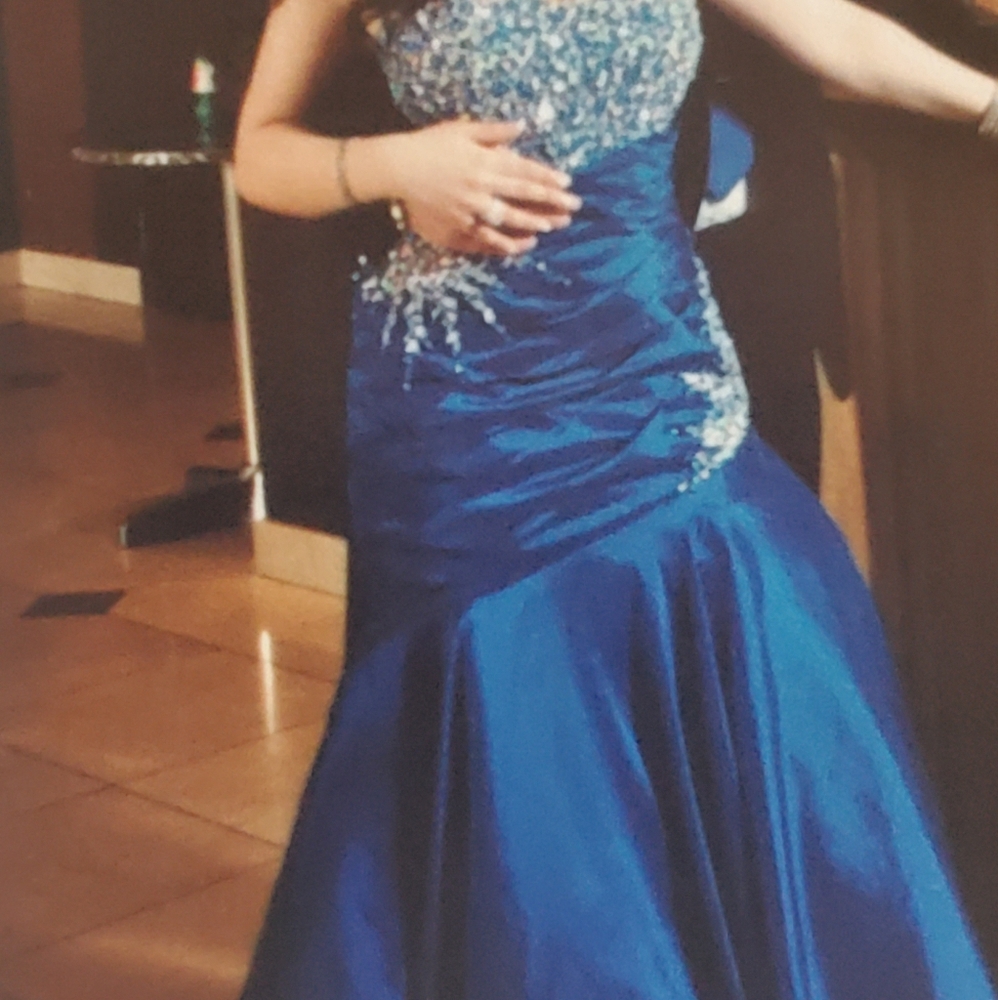 Stunning royal blue dress - Picture 4 of 6